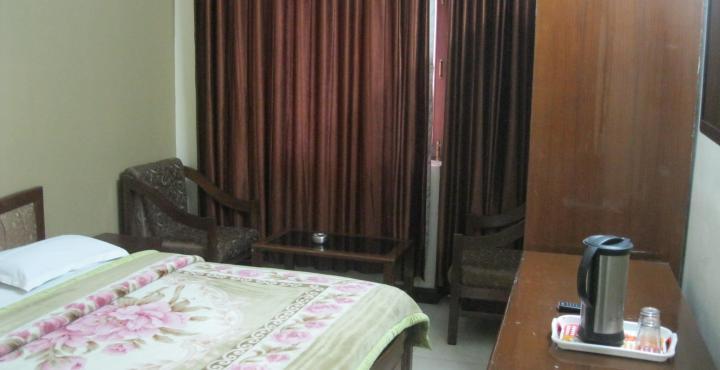 Hotel Treebo Trend Mussoorie Club Dehradun Zewnętrze zdjęcie