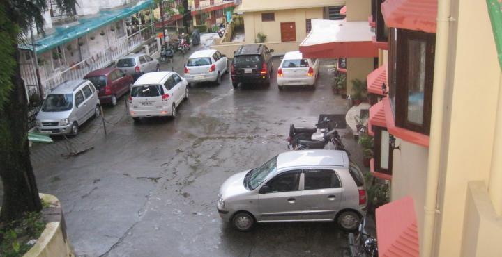 Hotel Treebo Trend Mussoorie Club Dehradun Zewnętrze zdjęcie
