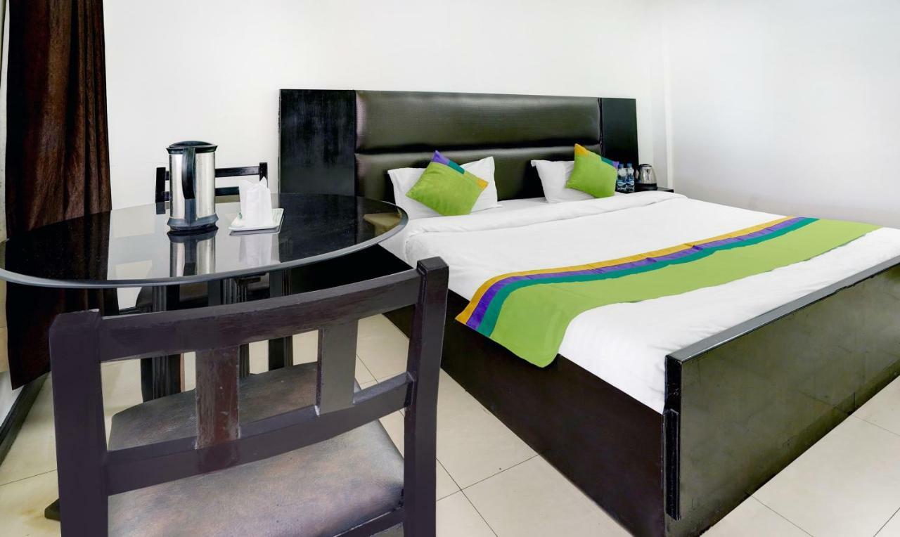 Hotel Treebo Trend Mussoorie Club Dehradun Zewnętrze zdjęcie