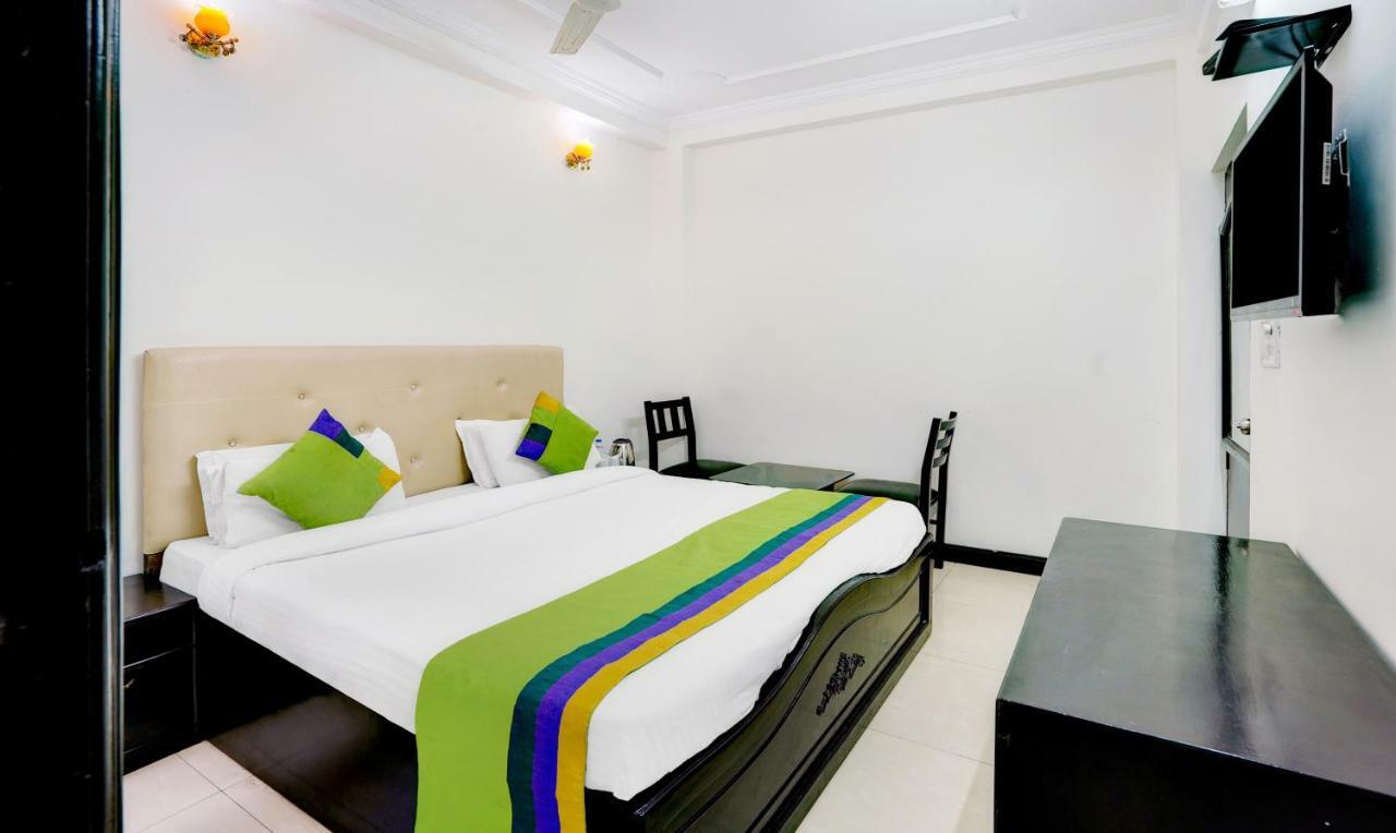 Hotel Treebo Trend Mussoorie Club Dehradun Zewnętrze zdjęcie