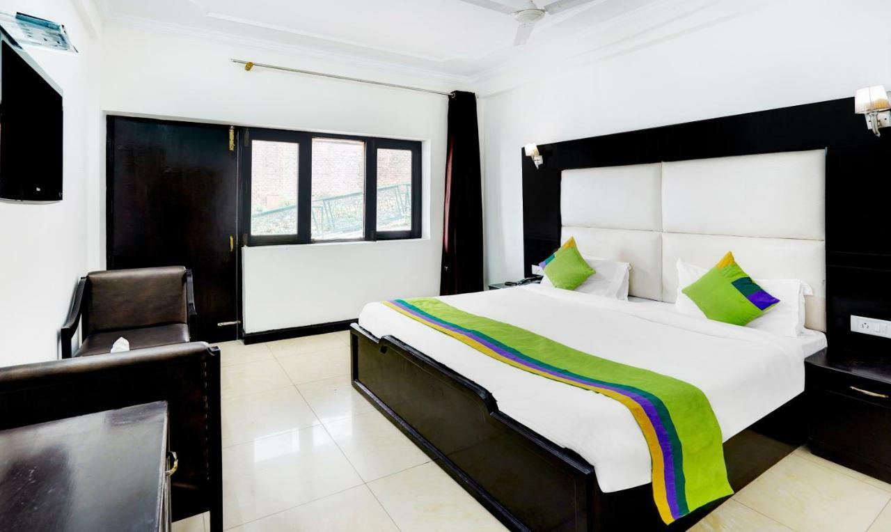 Hotel Treebo Trend Mussoorie Club Dehradun Zewnętrze zdjęcie
