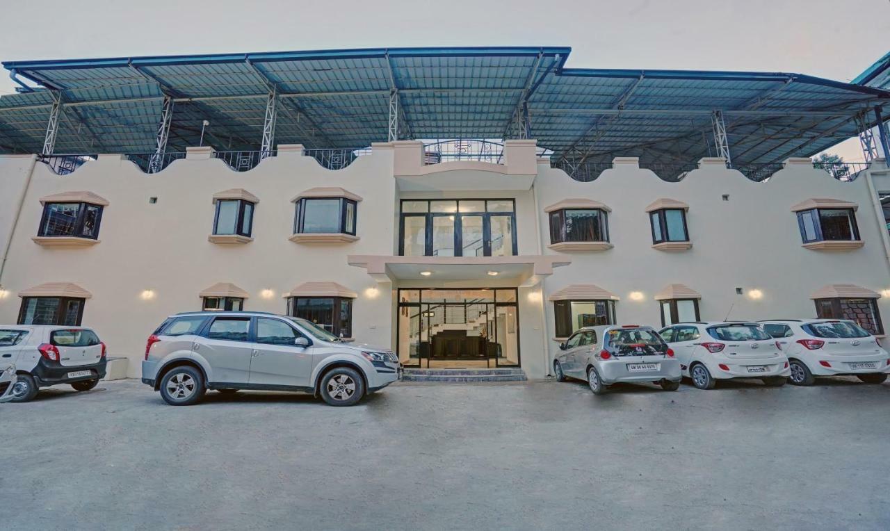 Hotel Treebo Trend Mussoorie Club Dehradun Zewnętrze zdjęcie